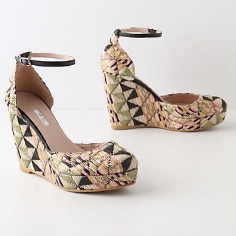 Anthropologie Trianon Wedges - woven - size 38